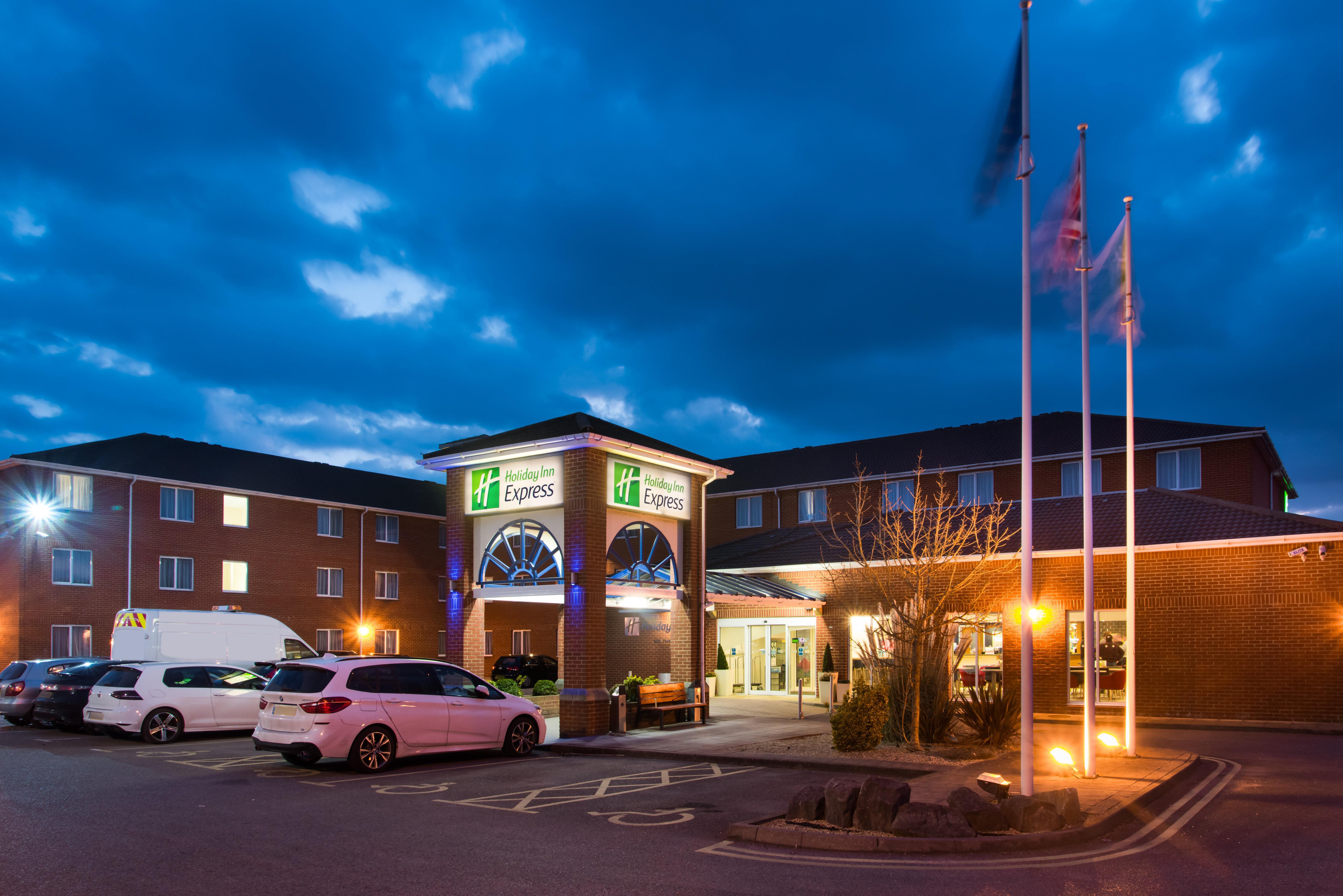 Holiday Inn Express Southampton West By Ihg Totton Kültér fotó