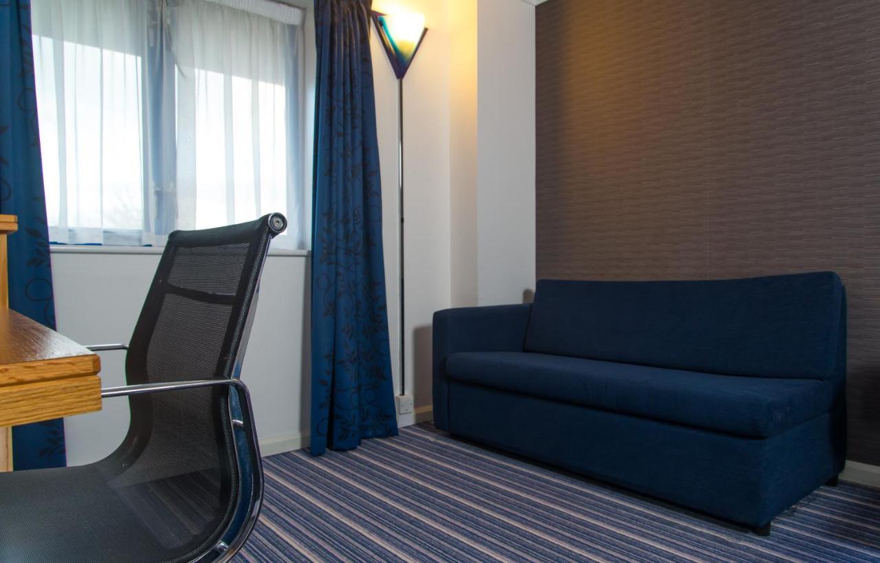 Holiday Inn Express Southampton West By Ihg Totton Kültér fotó