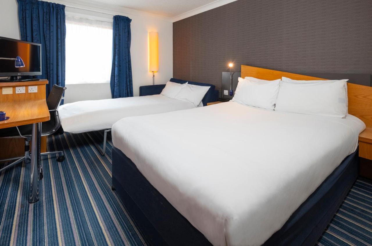 Holiday Inn Express Southampton West By Ihg Totton Kültér fotó