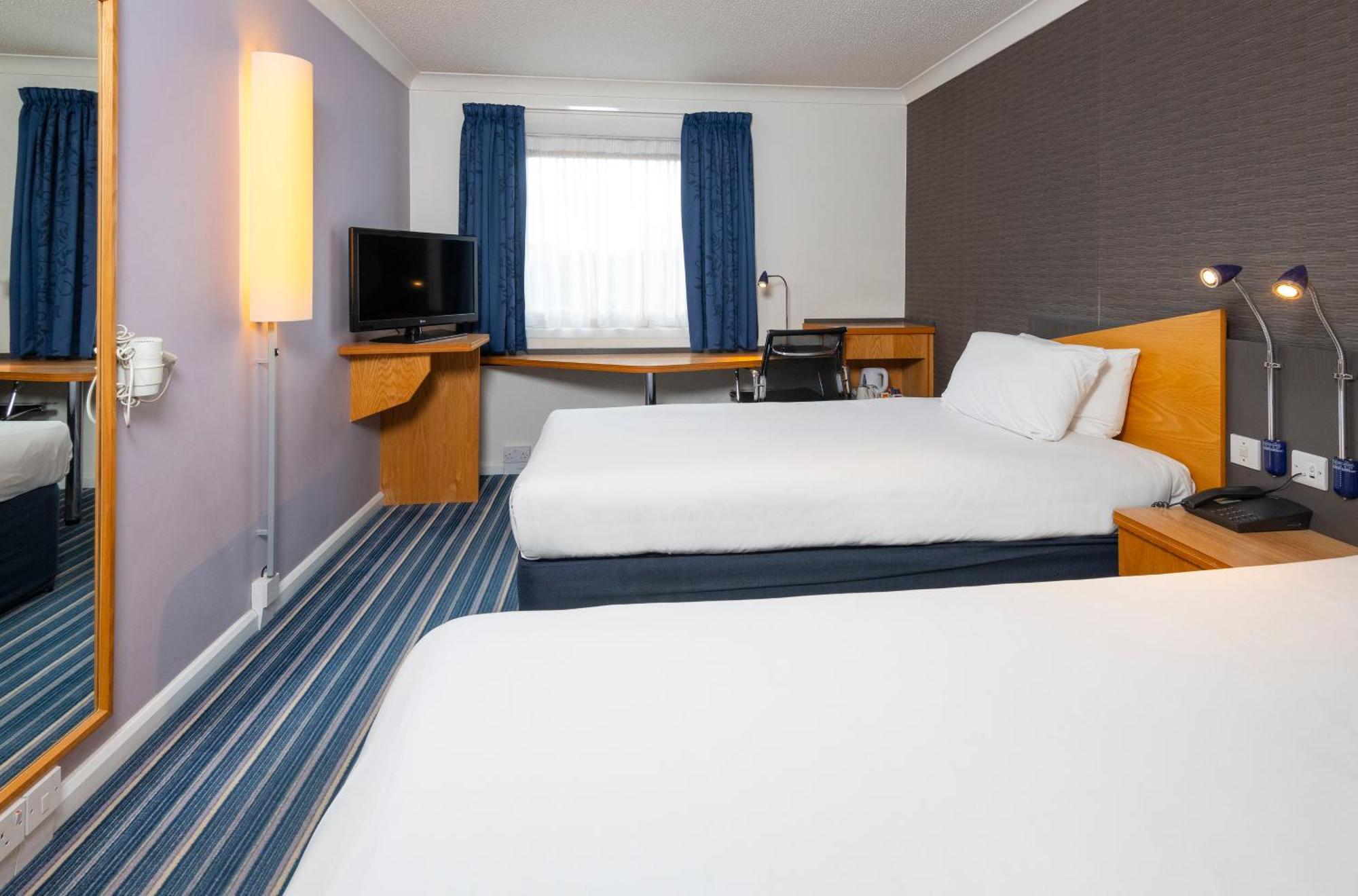 Holiday Inn Express Southampton West By Ihg Totton Kültér fotó