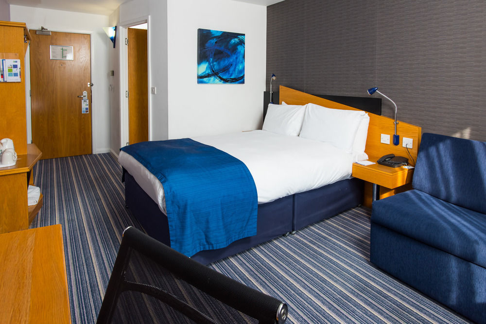 Holiday Inn Express Southampton West By Ihg Totton Kültér fotó